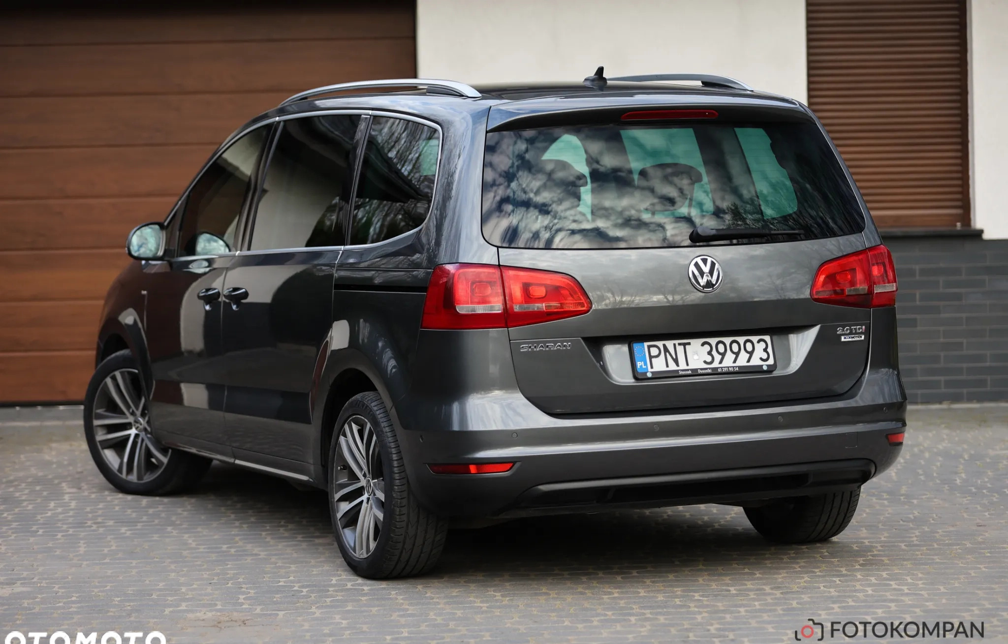 Volkswagen Sharan cena 57500 przebieg: 262418, rok produkcji 2014 z Jaworzno małe 781